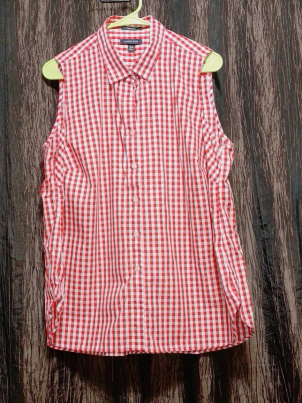 Classic Red and White Gingham sleeveless button-down shirt from Lands' End Sz 16